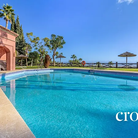 Elegant Golf Apt, Peace, Pool, Panoramic Views Malaga