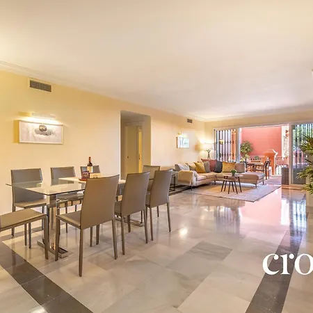 Apartment Elegant Golf Apt, Peace, Pool, Panoramic Views Malaga