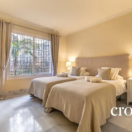 Elegant Golf Apt, Peace, Pool, Panoramic Views